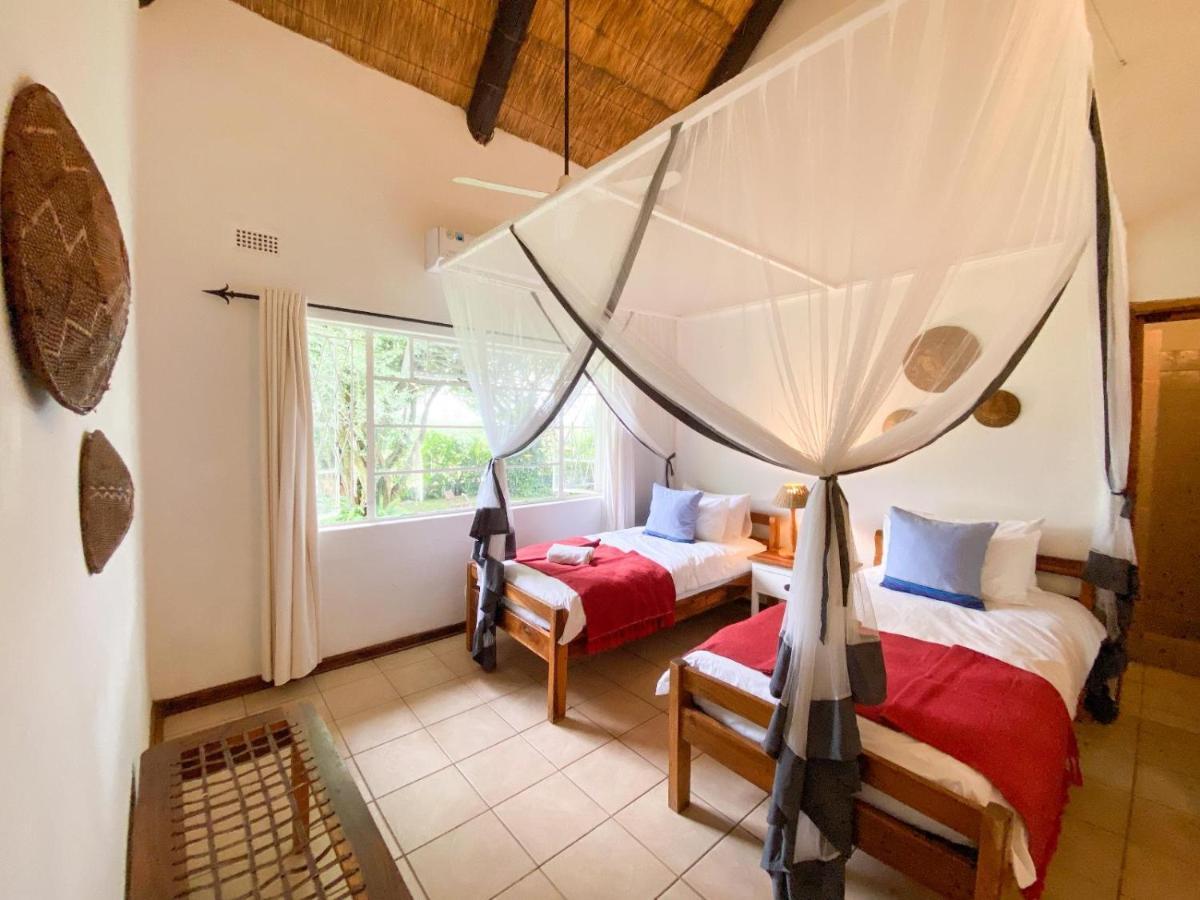 Drift Inn Victoria Falls Quarto foto